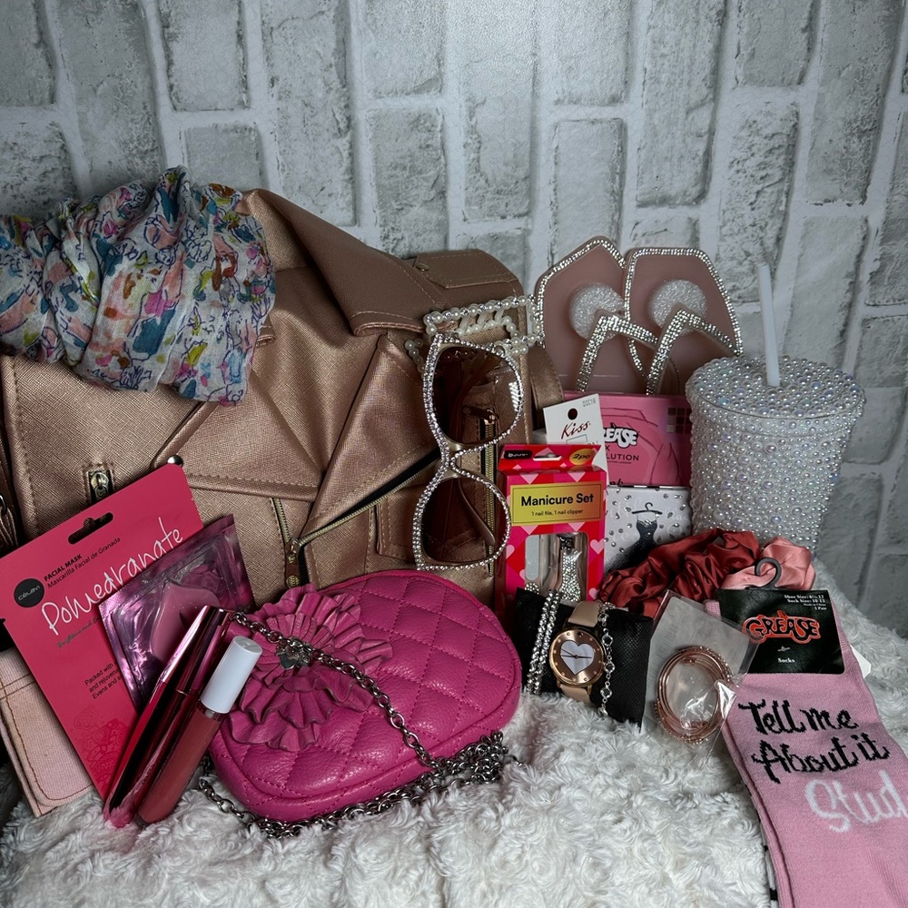 Tell me about it stud, pink lady bundle 22 pice bundle!! - Picture 2 of 14